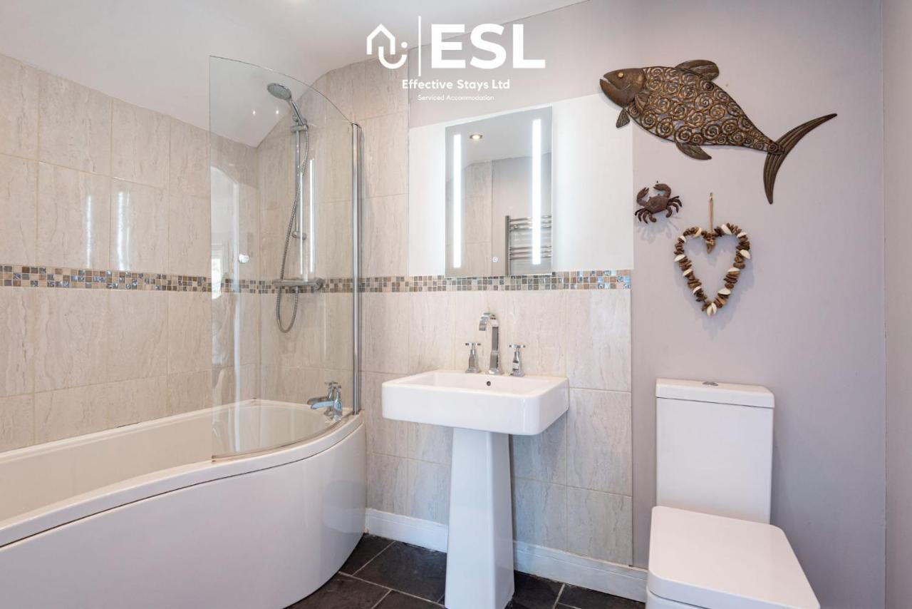 Beautiful En Suite 5 Bedroom Home With Sea Views Нью-Ки Экстерьер фото